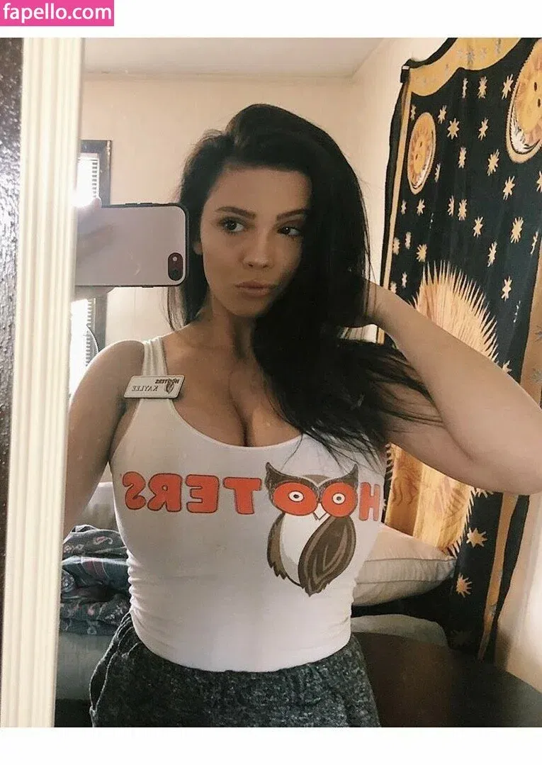 Kaylee Burnett Onlyfans Photo Gallery 