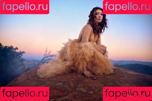 Stella Violet Onlyfans Photo Gallery 