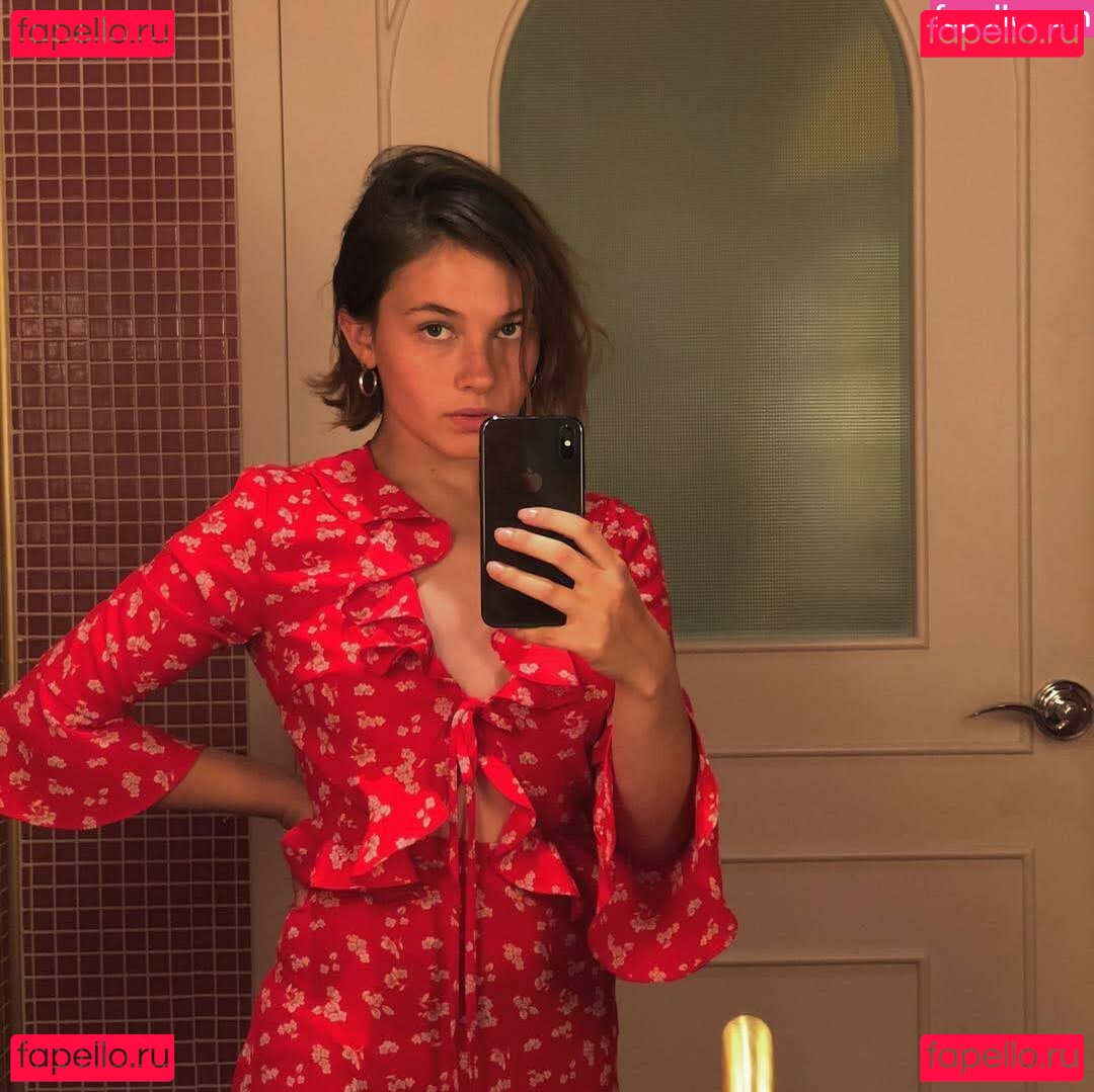 Cailee Spaeny / caileespaeny Onlyfans Photo Gallery 