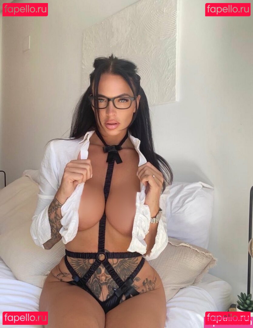 CHLOE LOPEZZ / Itschloelopezz Nude Onlyfans Photo 12