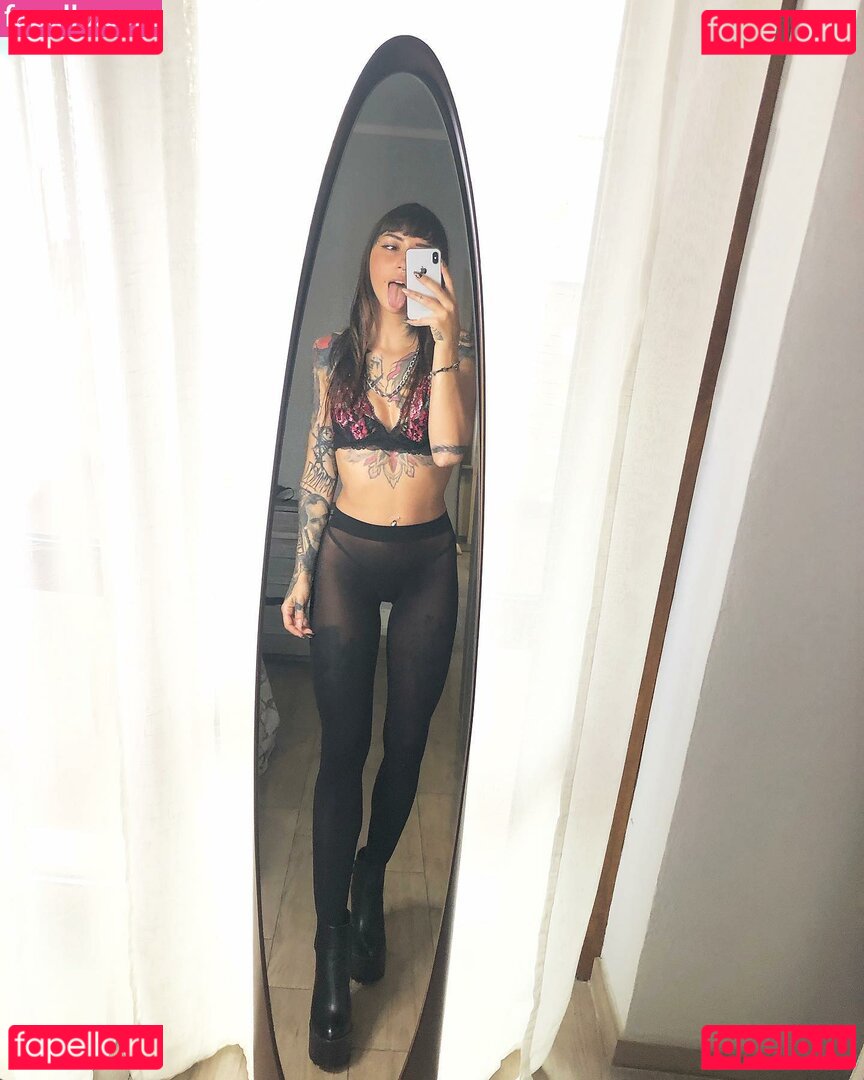 Ari.mane / arimane Onlyfans Photo Gallery 