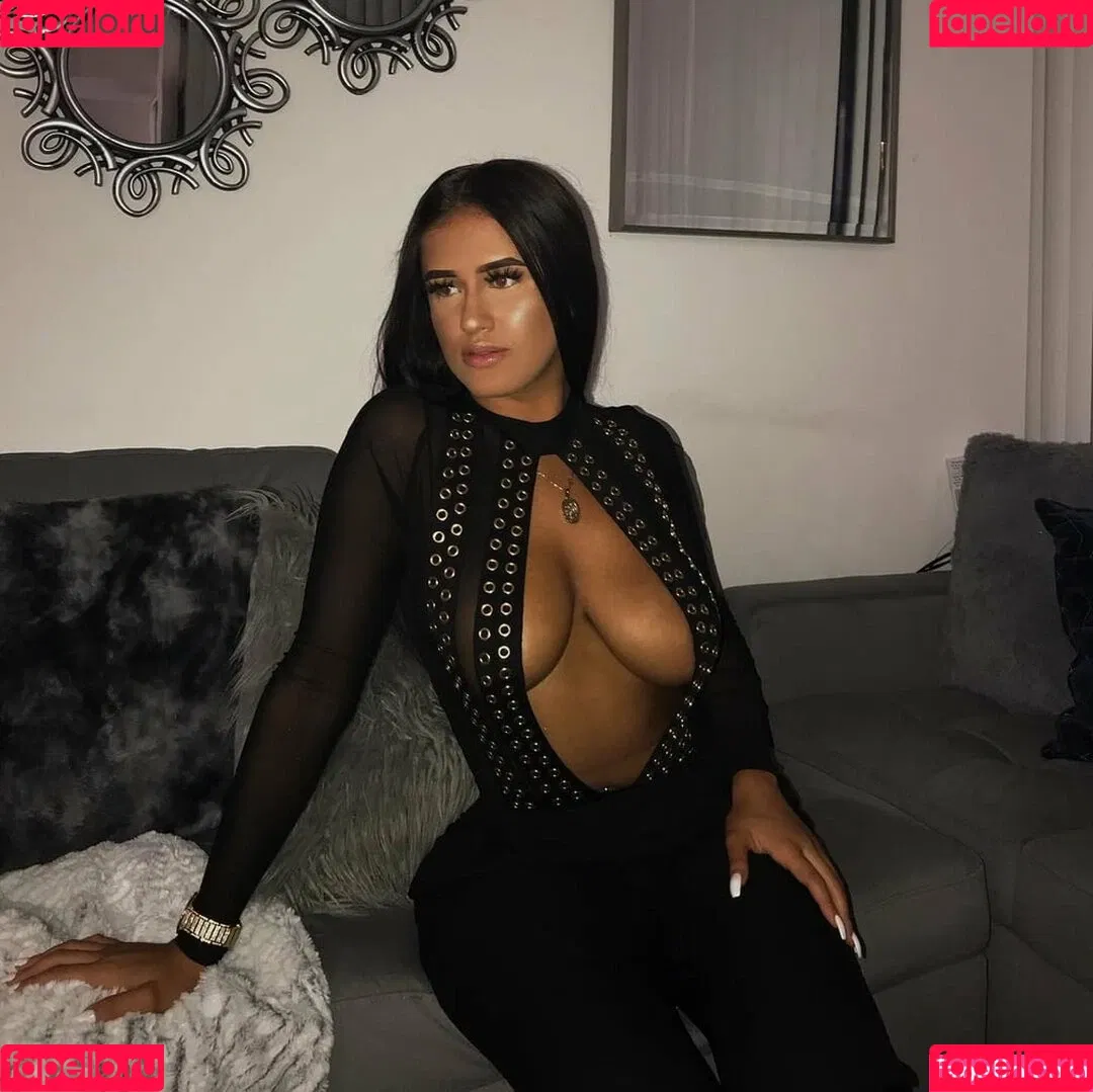Viphanaaels Onlyfans Photo Gallery 
