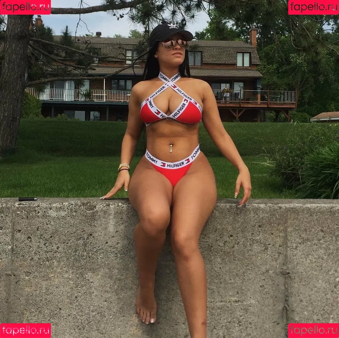Viphanaaels Onlyfans Photo Gallery 