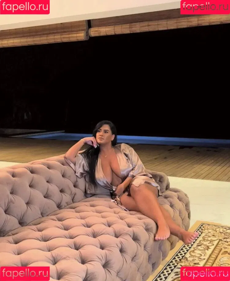 Viphanaaels Onlyfans Photo Gallery 
