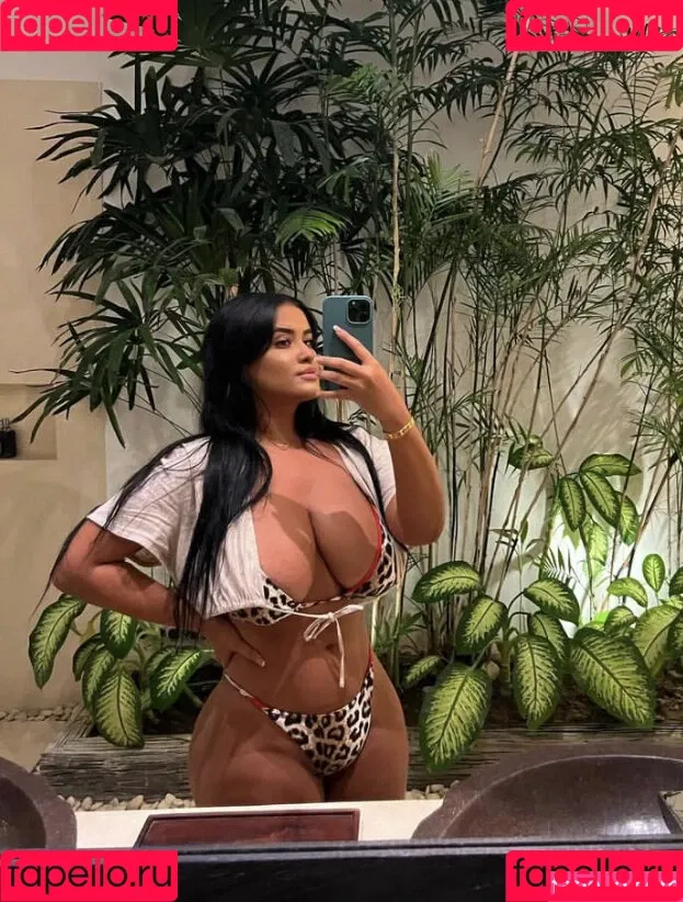 Viphanaaels Onlyfans Photo Gallery 