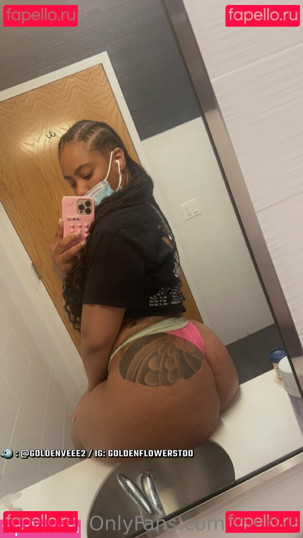 YourGF / yourgfback Onlyfans Photo Gallery 