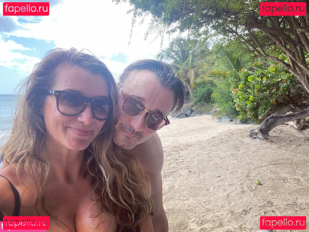 Sarah Champion / sarahjaynechampion Onlyfans Photo Gallery 