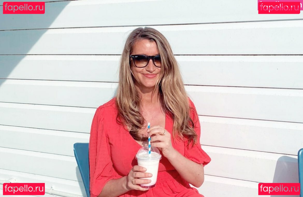 Sarah Champion / sarahjaynechampion Onlyfans Photo Gallery 