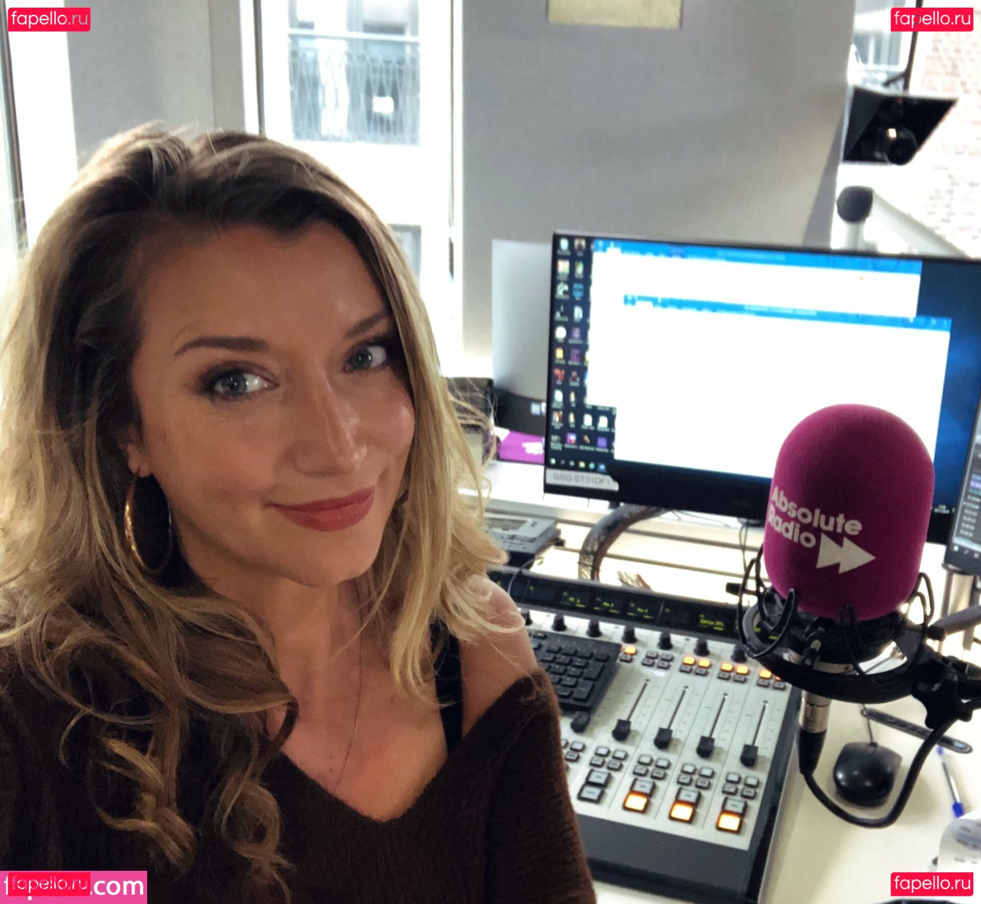 Sarah Champion / sarahjaynechampion Onlyfans Photo Gallery 