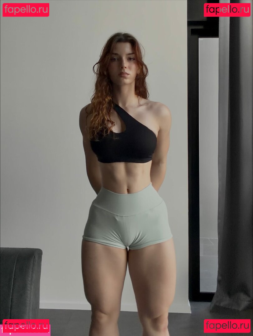 cherryxft / chxrryxfit / chxrryxft Onlyfans Photo Gallery 