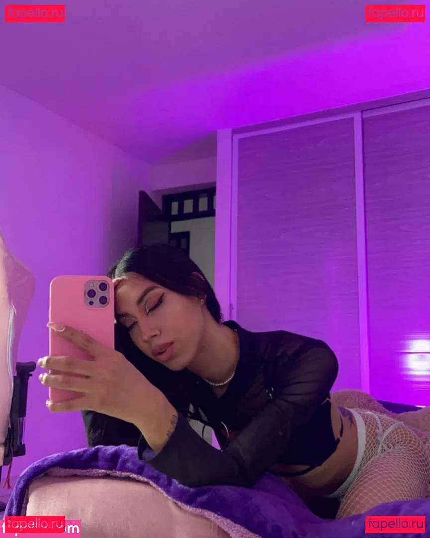 Karoll Valencia Onlyfans Photo Gallery 