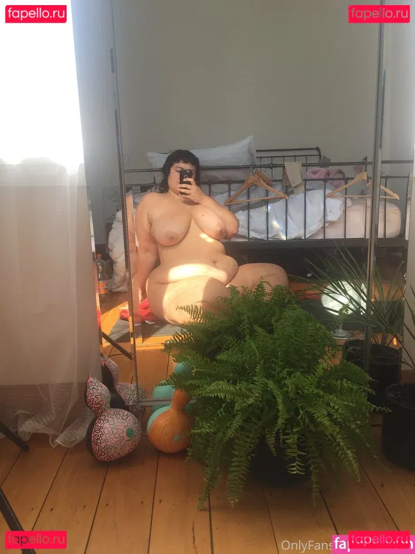 kiwibbw Onlyfans Photo Gallery 