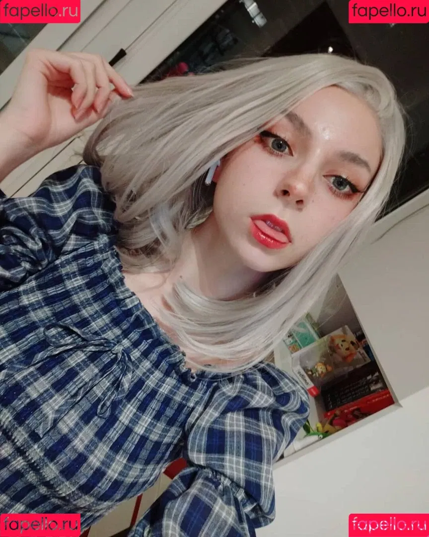 Himee.lily Onlyfans Photo Gallery 