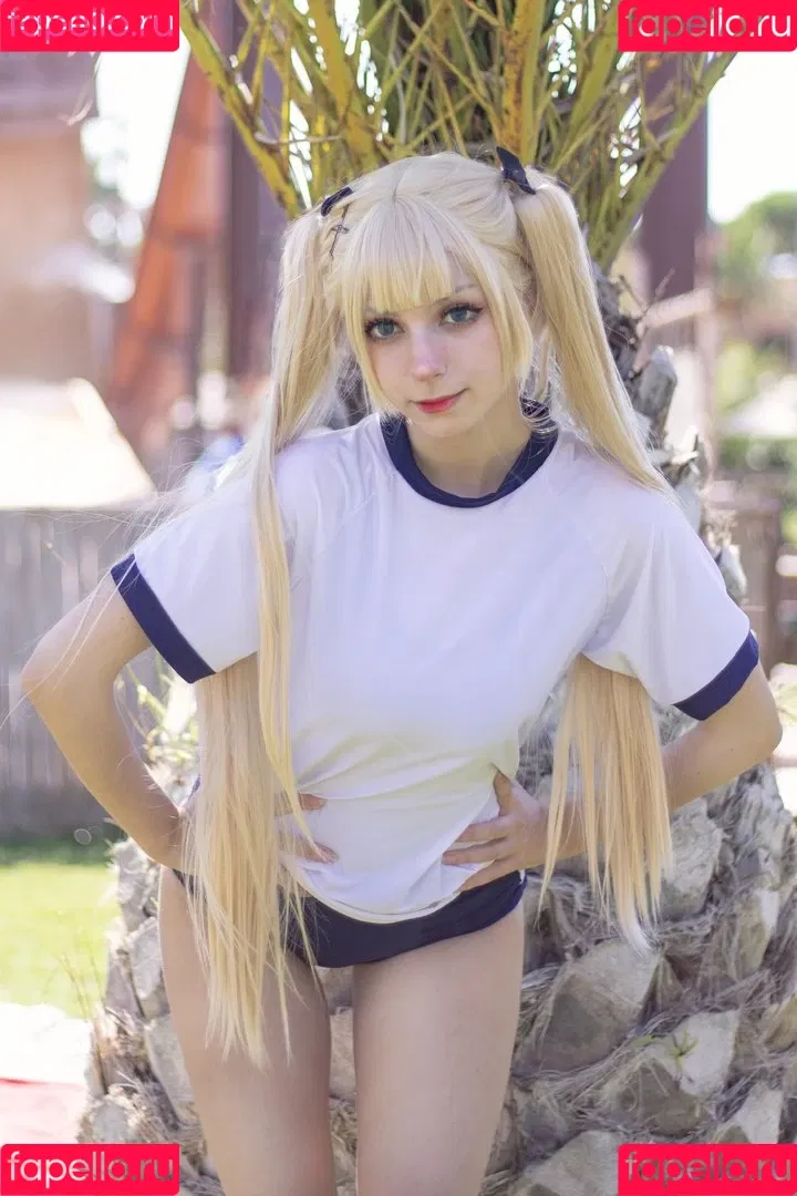 Himee.lily Onlyfans Photo Gallery 