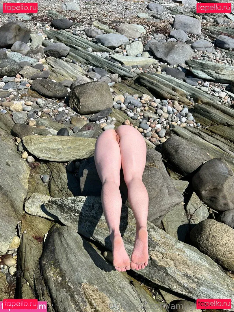 Amygingerhart Onlyfans Photo Gallery 