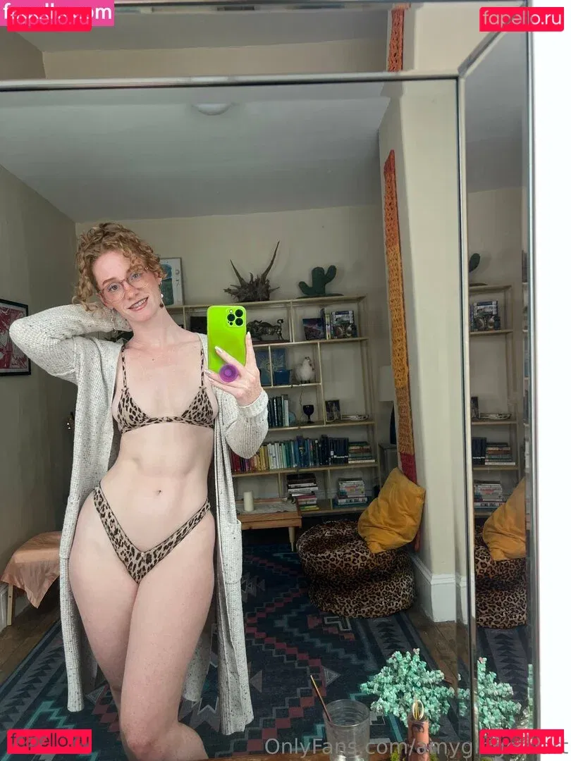 Amygingerhart Onlyfans Photo Gallery 