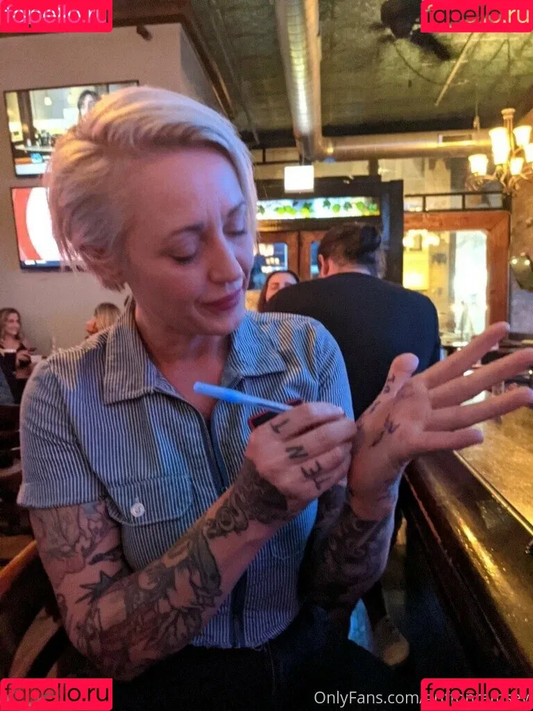 griffonramsey Onlyfans Photo Gallery 