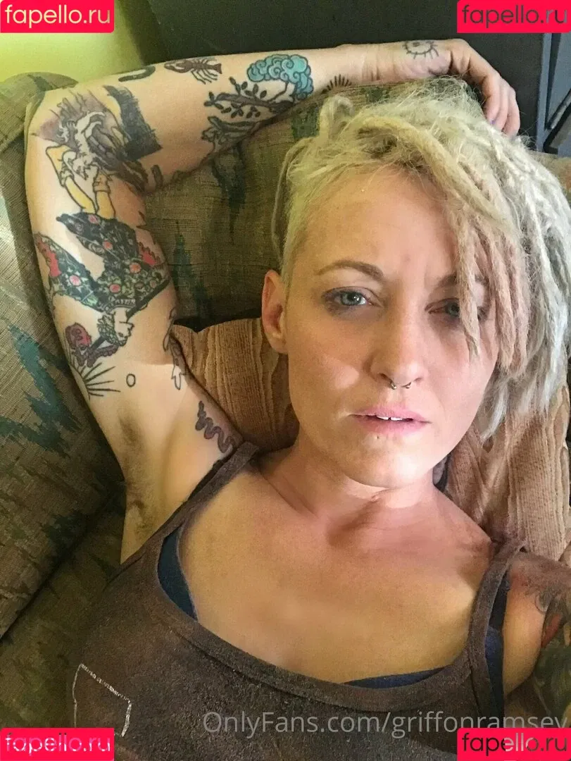griffonramsey Onlyfans Photo Gallery 