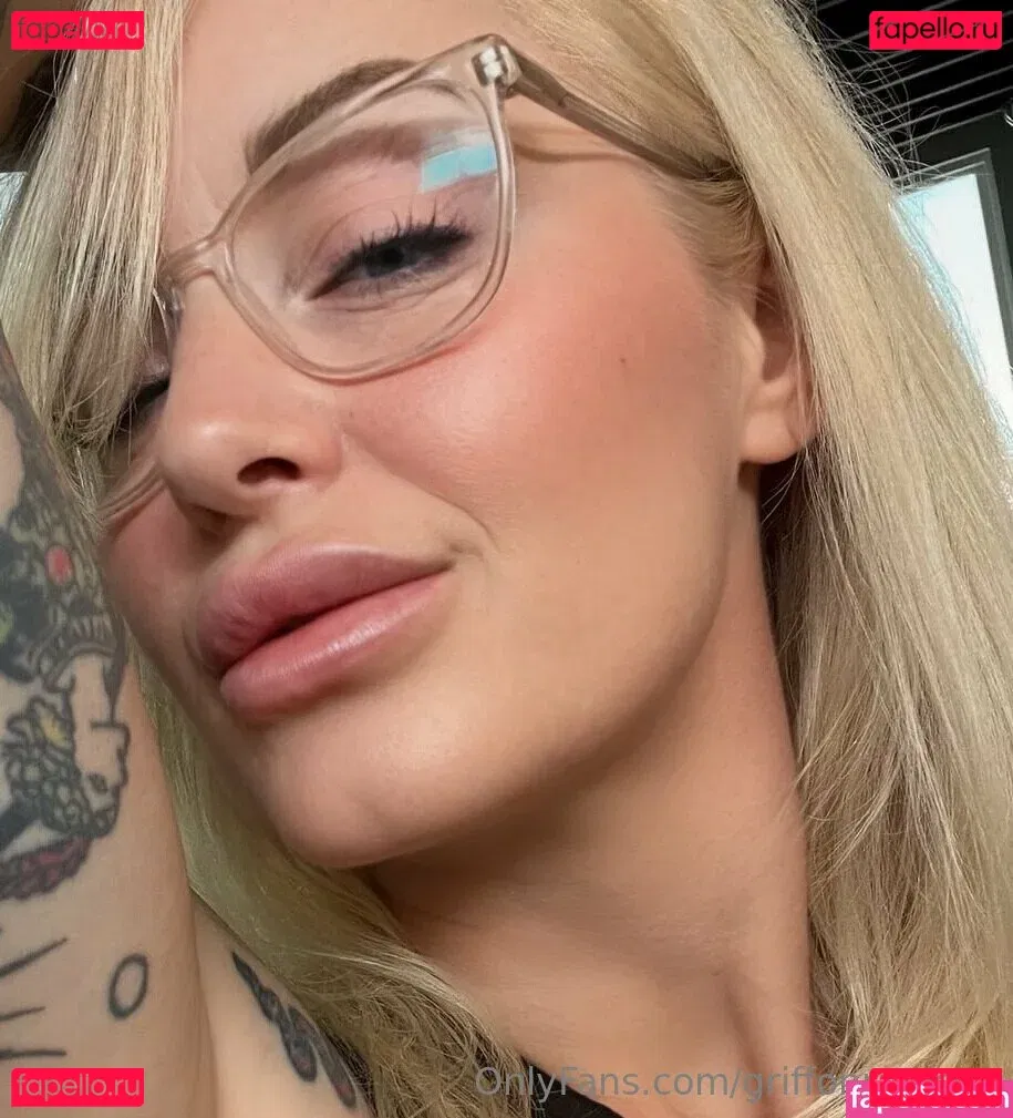 griffonramsey Onlyfans Photo Gallery 