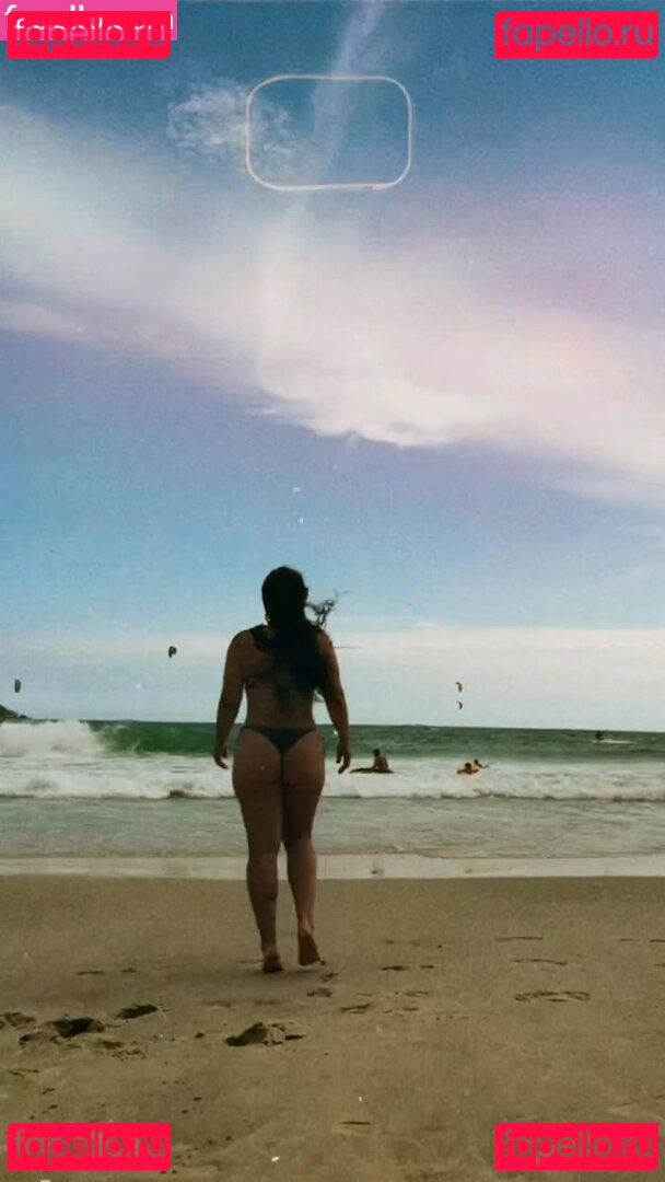 Helga Nemeczyk / helganemetik / itsochepel Onlyfans Photo Gallery 