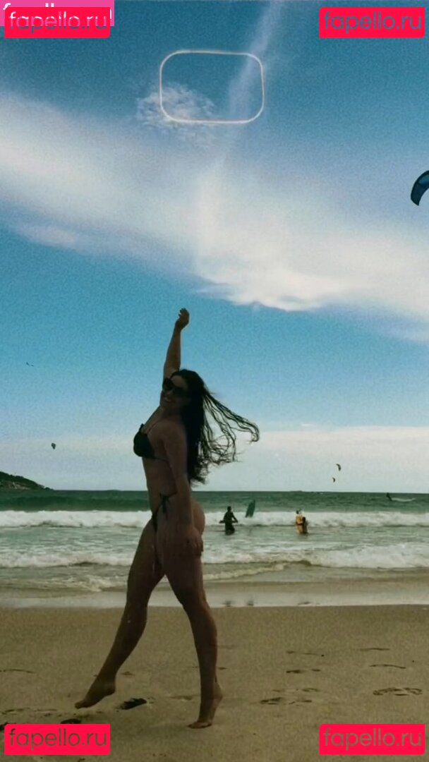 Helga Nemeczyk / helganemetik / itsochepel Onlyfans Photo Gallery 