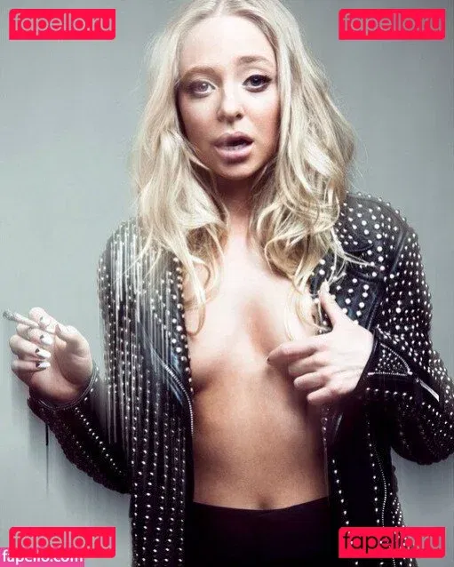 Portia Doubleday Onlyfans Photo Gallery 
