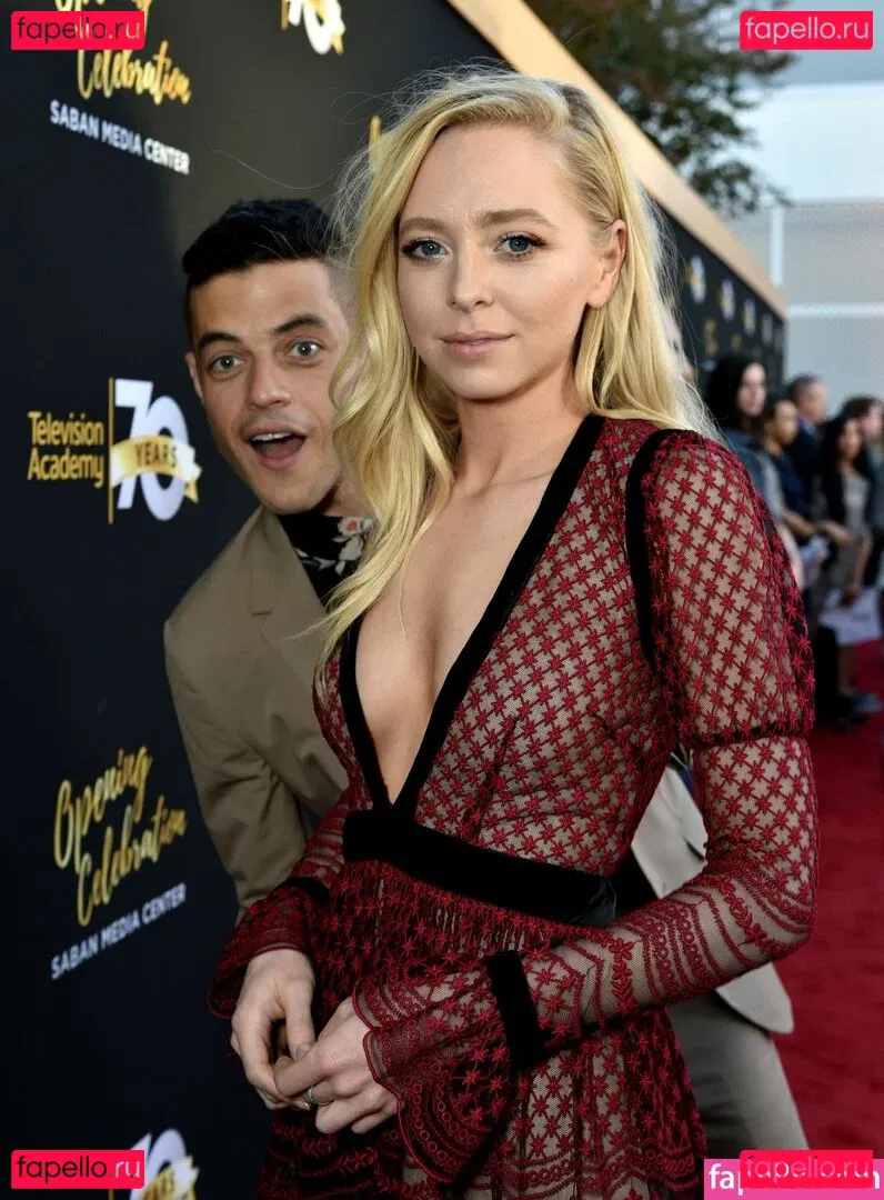 Portia Doubleday Onlyfans Photo Gallery 