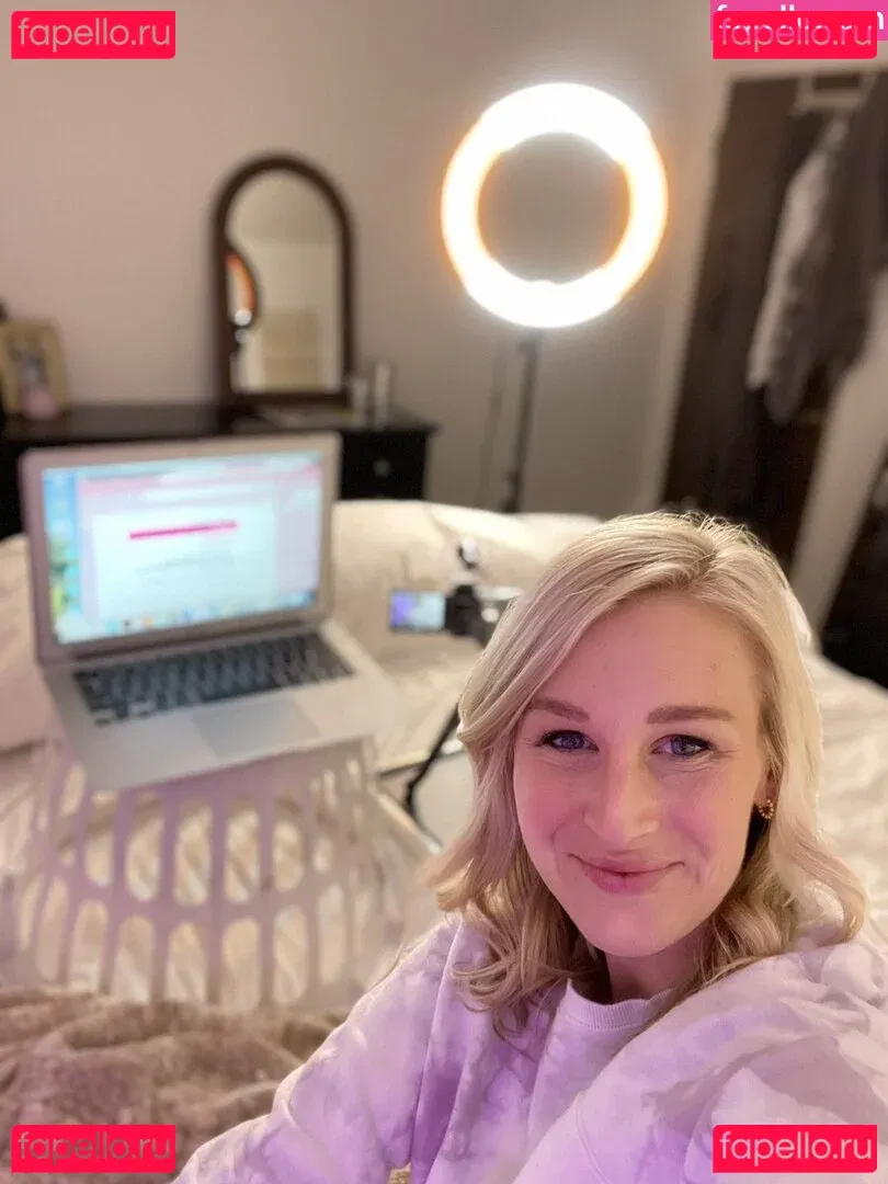 Cassie Popcorn Onlyfans Photo Gallery 