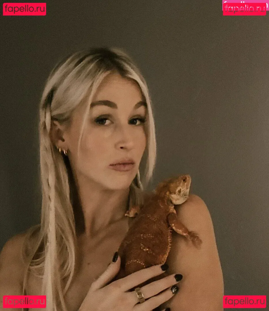 Cassie Popcorn Onlyfans Photo Gallery 