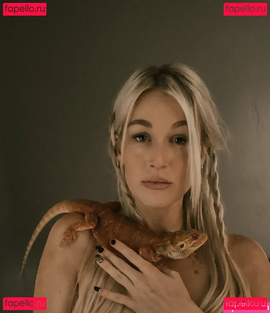 Cassie Popcorn Onlyfans Photo Gallery 