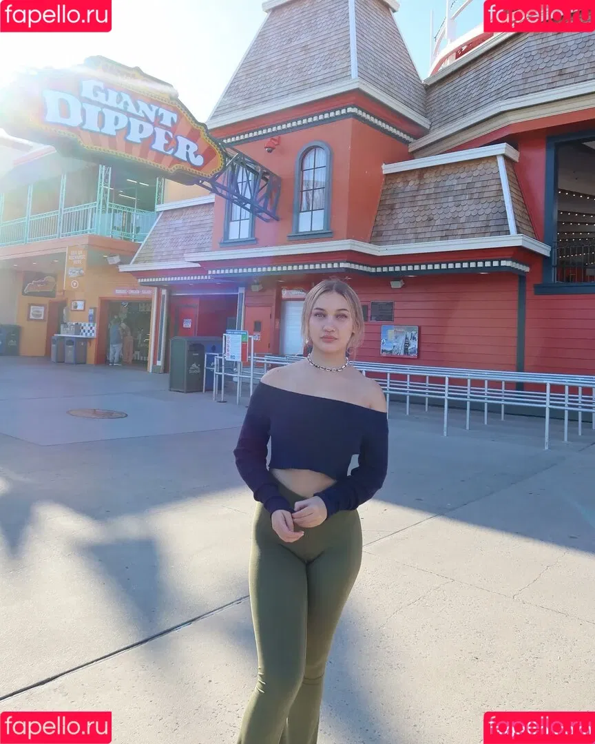 Halia Beamer Onlyfans Photo Gallery 