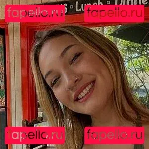 Halia Beamer Onlyfans Photo Gallery 