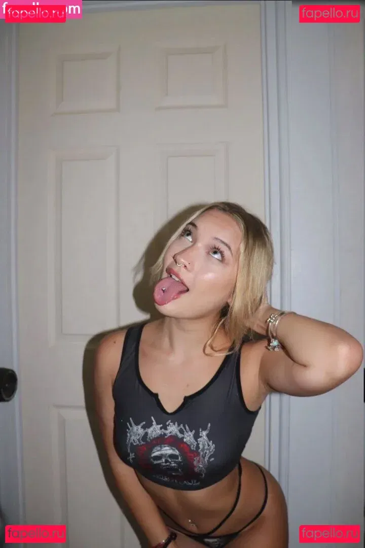 Halia Beamer Onlyfans Photo Gallery 