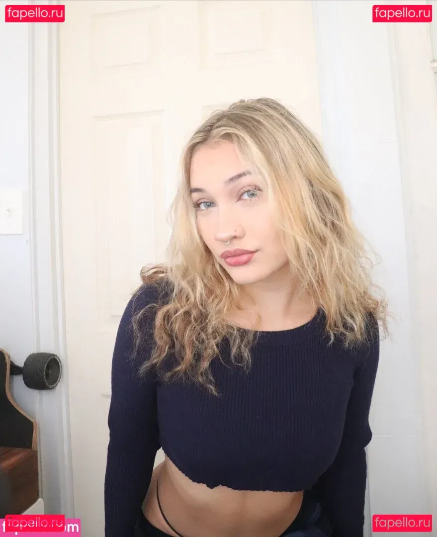 Halia Beamer Onlyfans Photo Gallery 