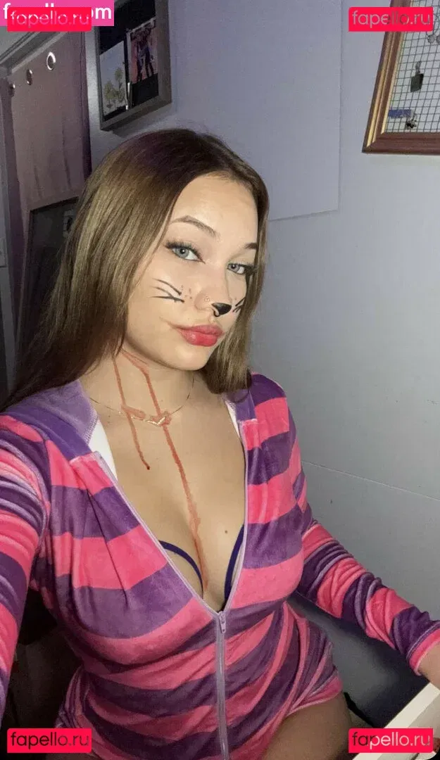 Halia Beamer Onlyfans Photo Gallery 