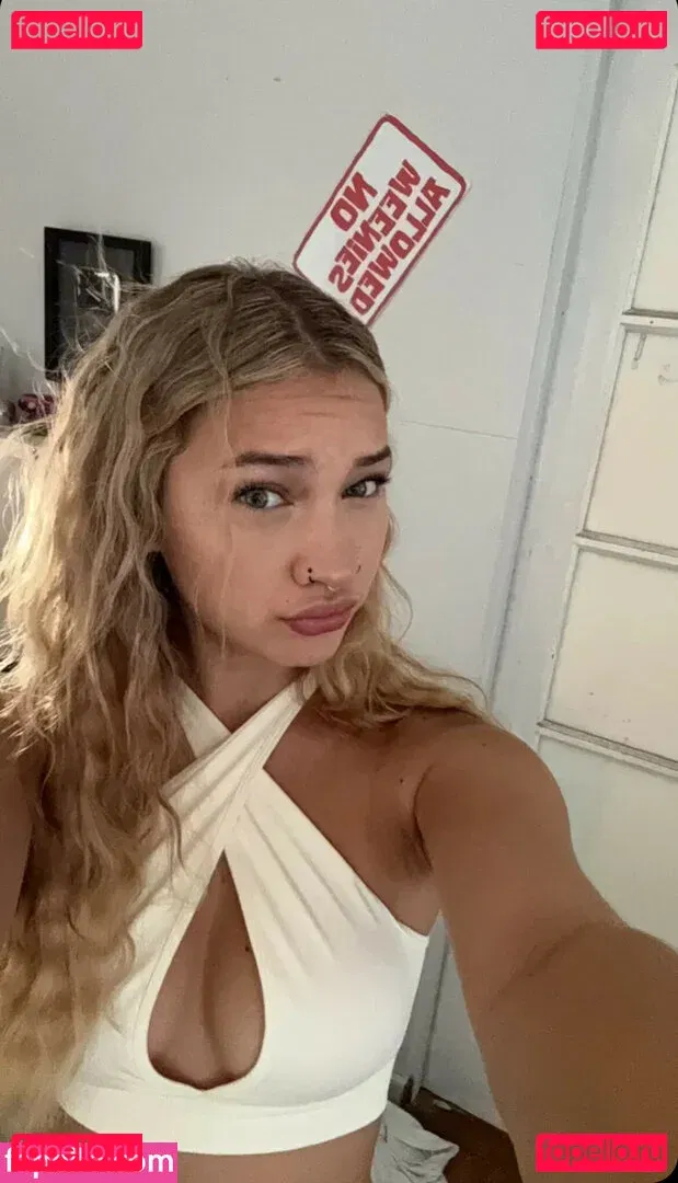 Halia Beamer Onlyfans Photo Gallery 