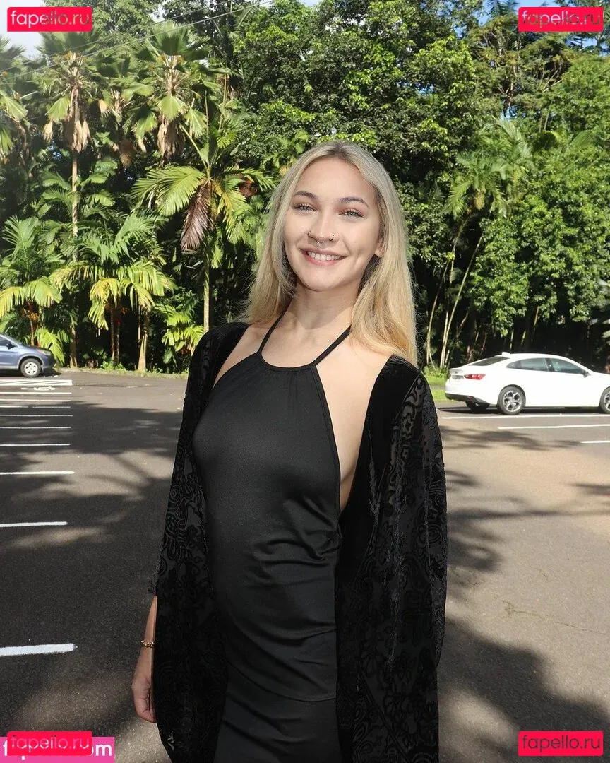 Halia Beamer Onlyfans Photo Gallery 