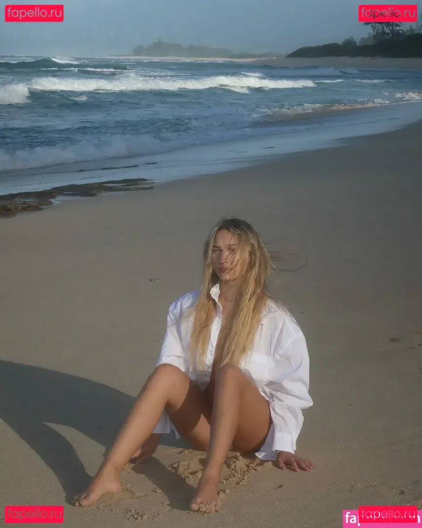 Halia Beamer Onlyfans Photo Gallery 