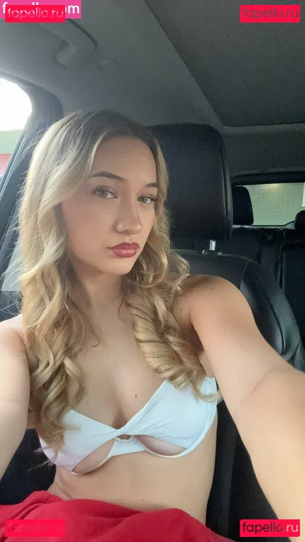 Halia Beamer Onlyfans Photo Gallery 