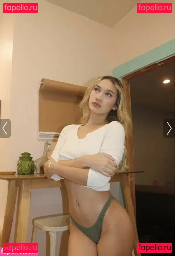 Halia Beamer Onlyfans Photo Gallery 