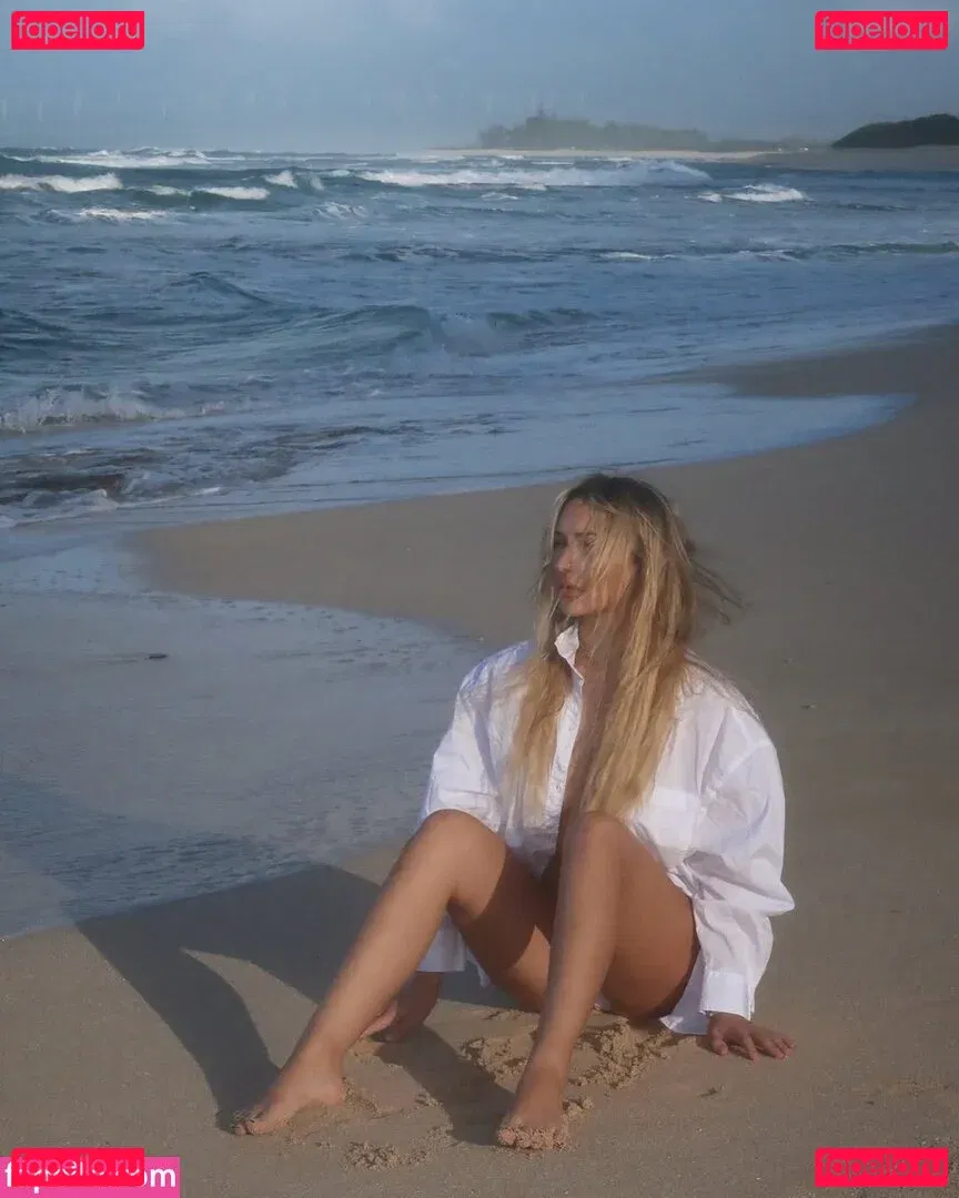 Halia Beamer Onlyfans Photo Gallery 