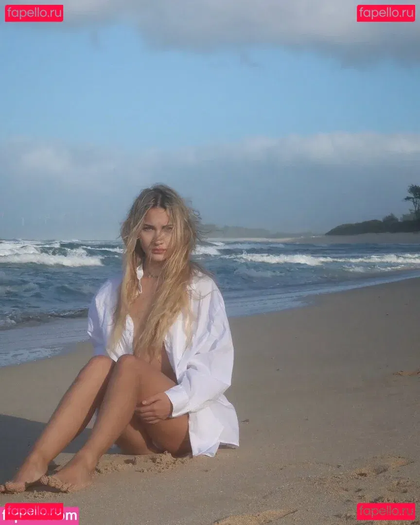 Halia Beamer Onlyfans Photo Gallery 