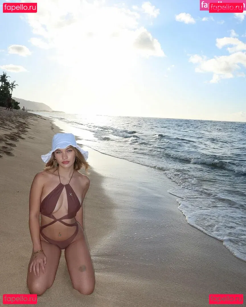 Halia Beamer Onlyfans Photo Gallery 