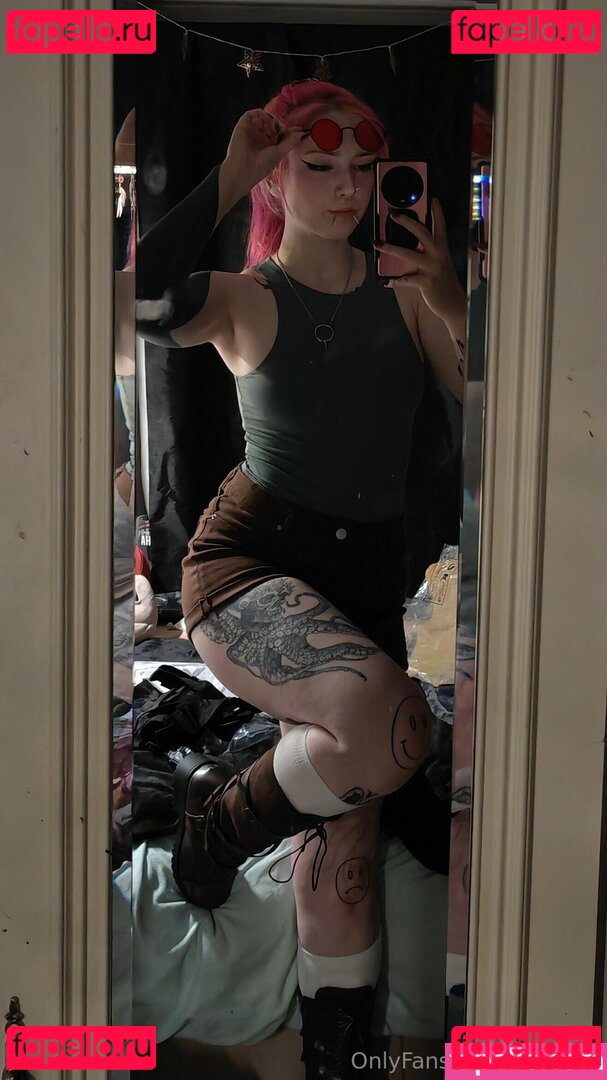 Scarlett / shakyxx Onlyfans Photo Gallery 