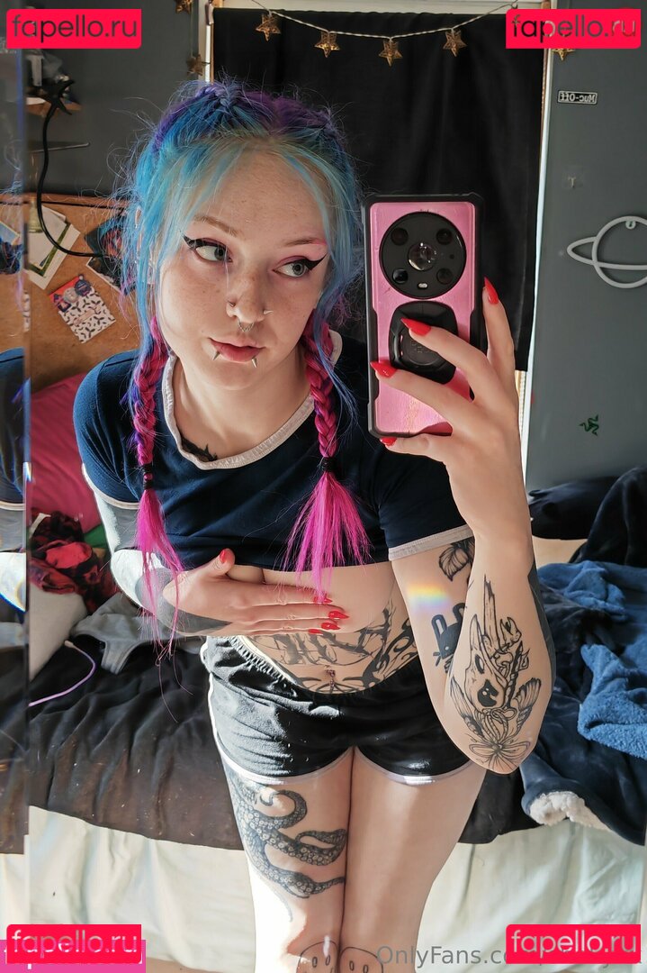 Scarlett / shakyxx Onlyfans Photo Gallery 