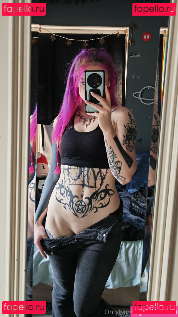 Scarlett / shakyxx Onlyfans Photo Gallery 