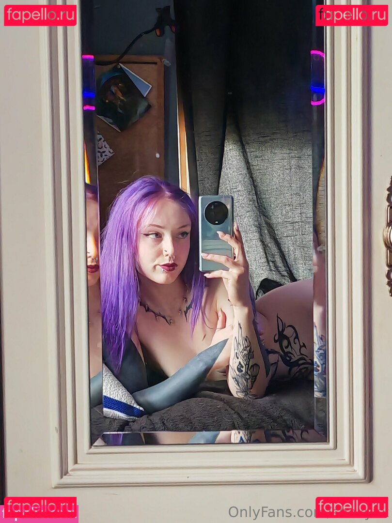 Scarlett / shakyxx Onlyfans Photo Gallery 