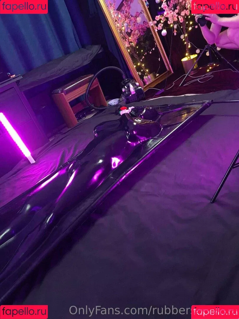 rubbersorcerer Onlyfans Photo Gallery 