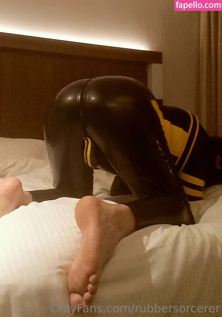 rubbersorcerer Onlyfans Photo Gallery 