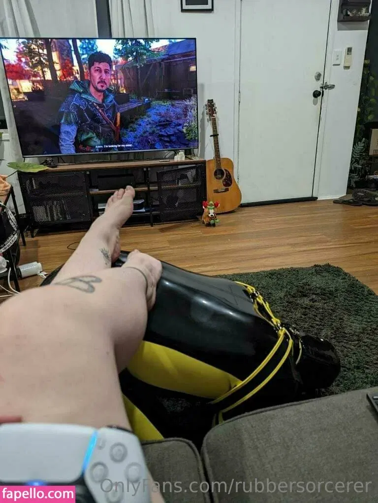 rubbersorcerer Onlyfans Photo Gallery 